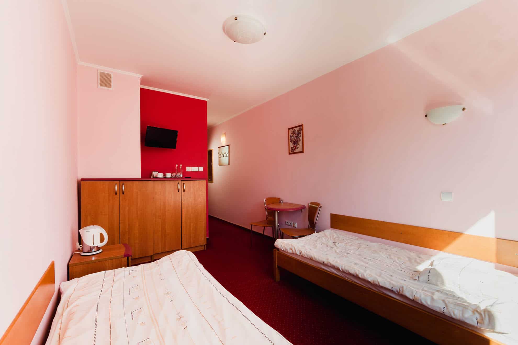 ROOMS Krosno accommodation in the city center, rest in Poland 02